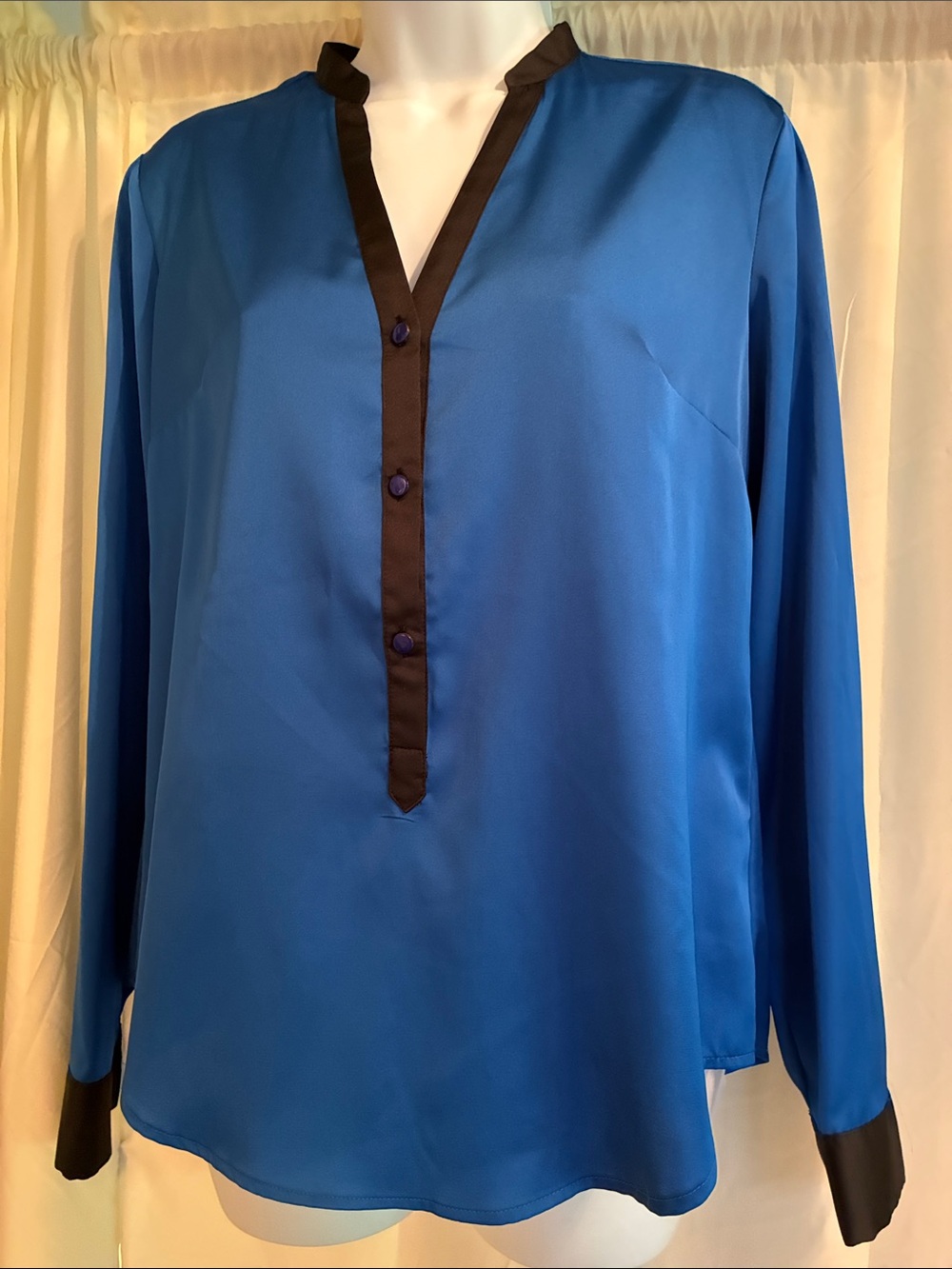 New York & Company Stretch Blouse
